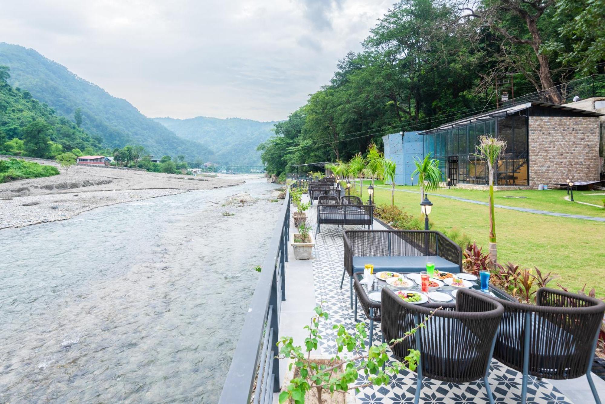 Dls Divine River Resort And Spa, Rishīkesh Екстериор снимка