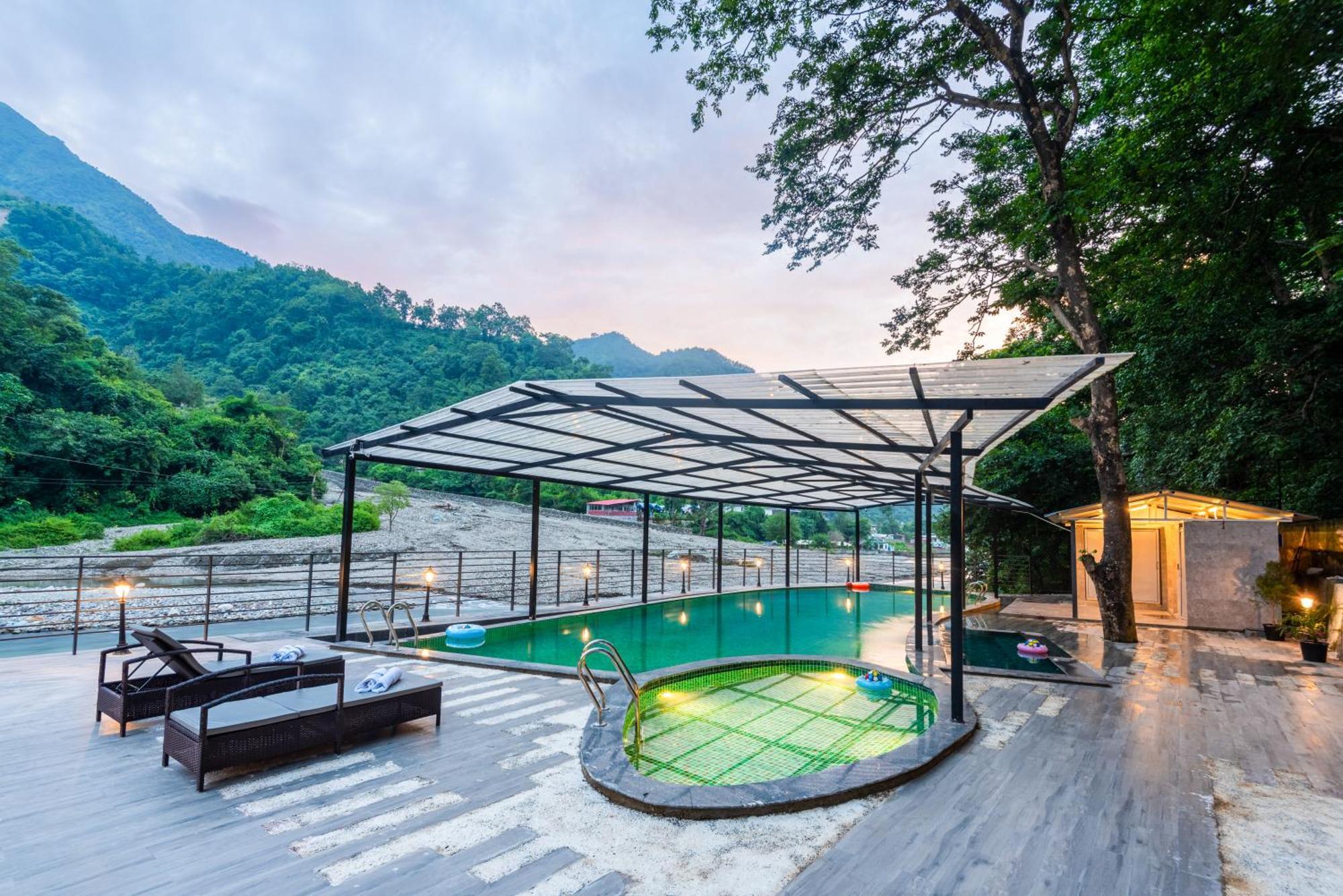 Dls Divine River Resort And Spa, Rishīkesh Екстериор снимка